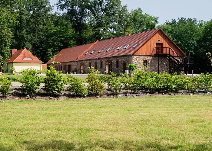 Palac Bogaczow - Noclegi - Restauracja - Przyjecia